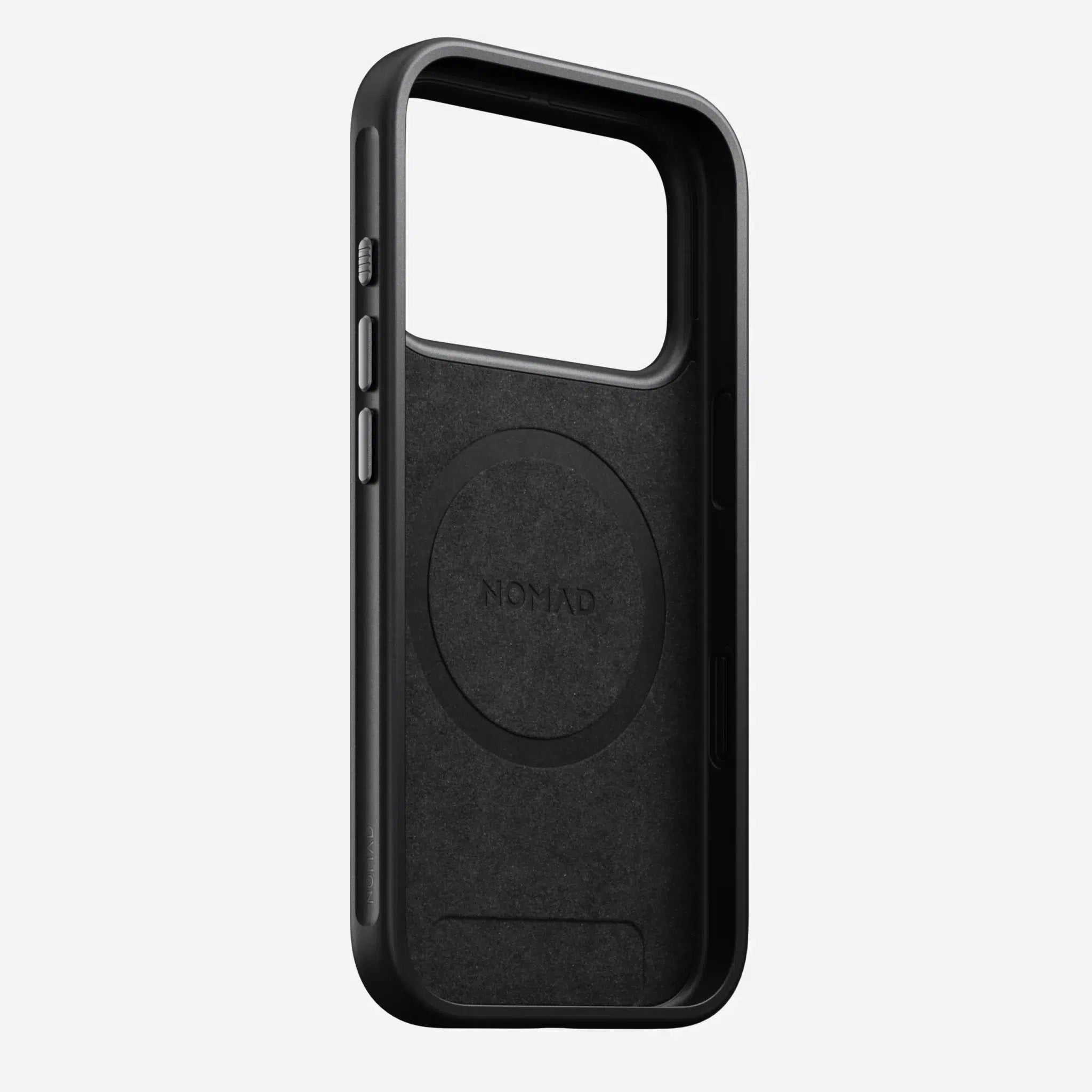 Nomad Modern Leather Case – Black for iPhone 17 Pro