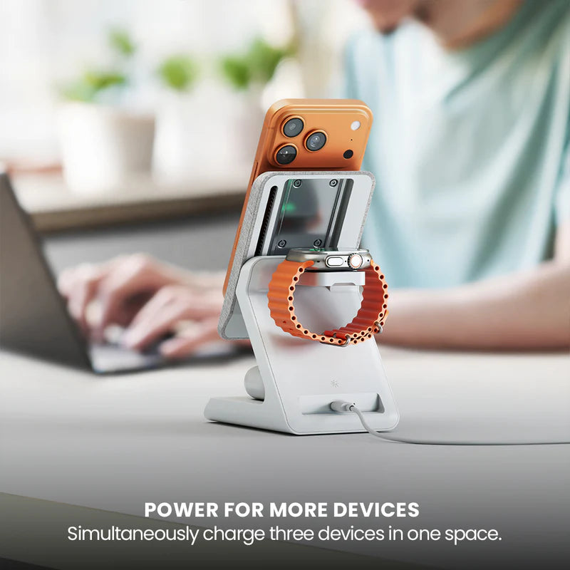 SUMMIT 3-in-1 Wireless Charging Station JOURNEY