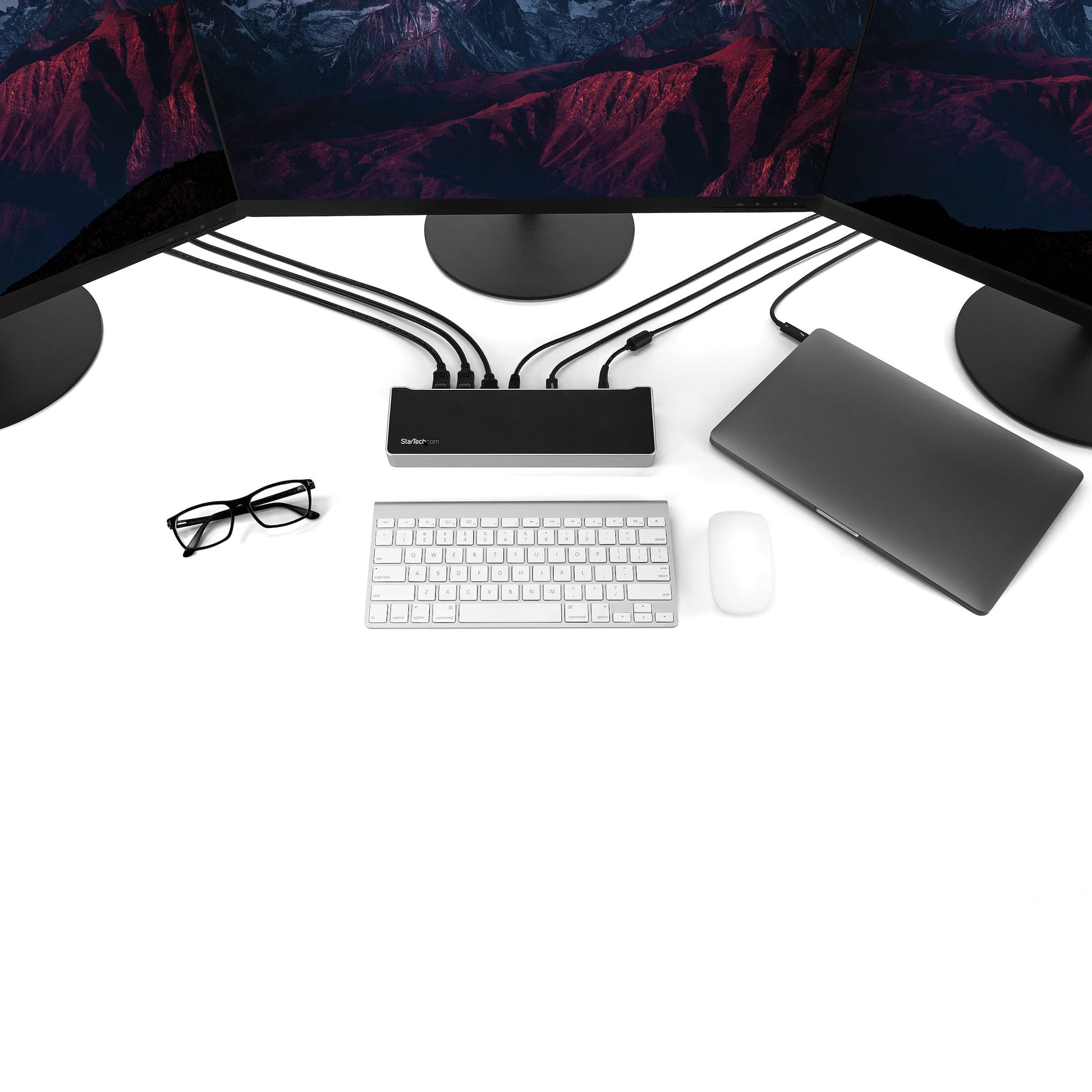 StarTech USB-C Docking Station – Triple 4K Monitor Dock with DisplayPort, HDMI & 100W Power Delivery-11