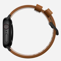 NOMAD Modern Band – English Tan Leather Strap for Apple Watch (Black Hardware)