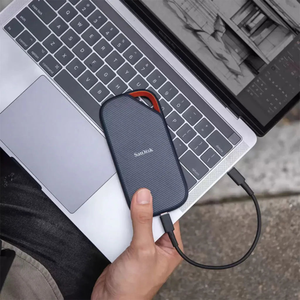 SanDisk Extreme PRO Portable 4 TB USB 4 Type-C External SSD